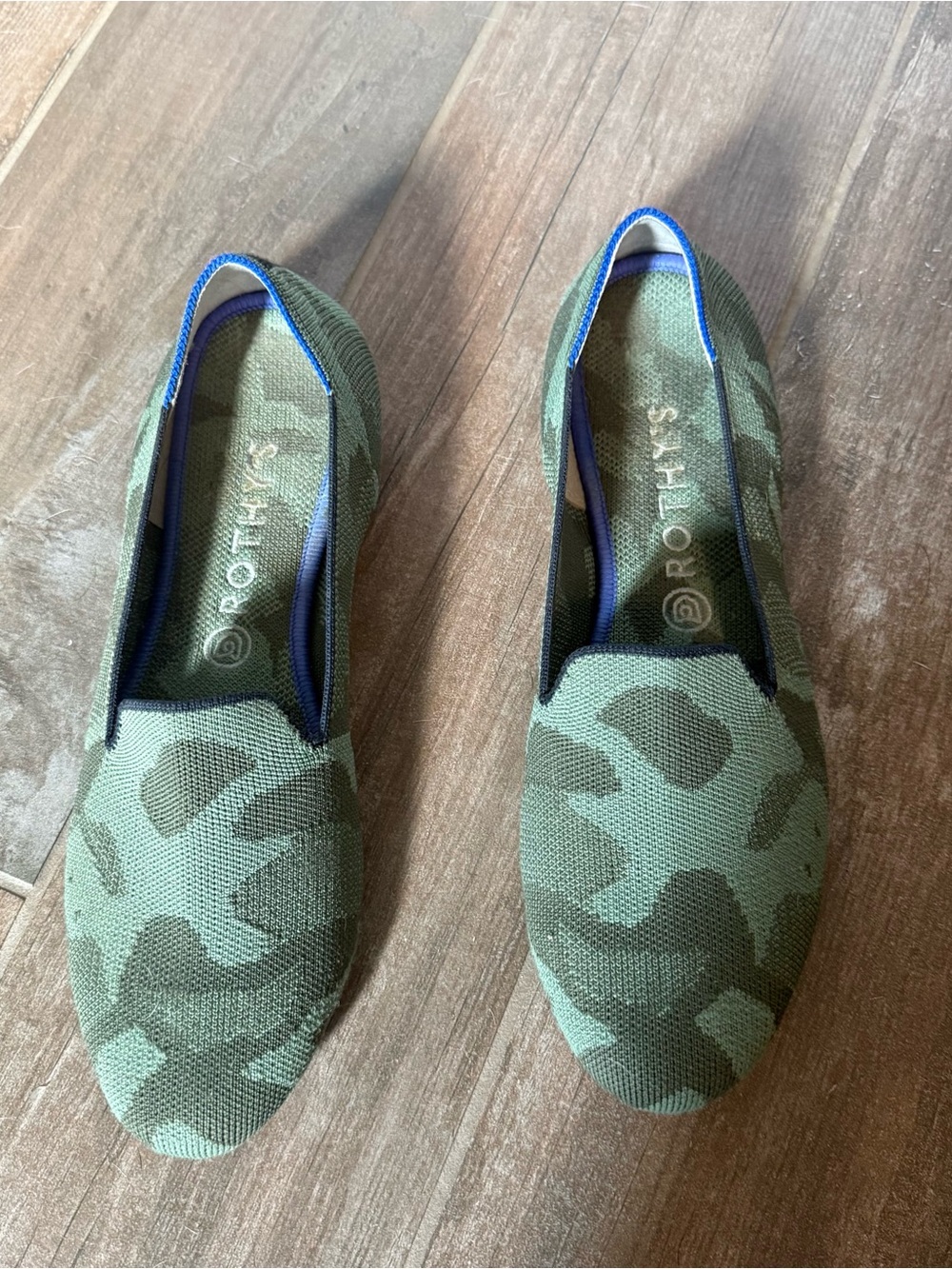 Rothy’s camo loafer discontinued 10.5 women’s